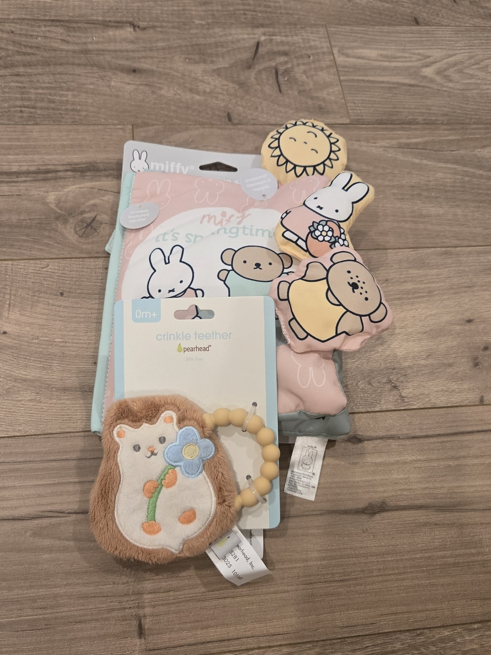 NWT Miffy & Pearhead Baby Sensory Set | Soft Book & Hedgehog Teether